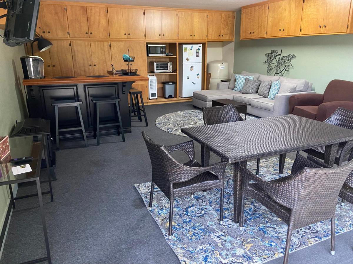 Kin House Guest Suite Oakhurst Exterior foto