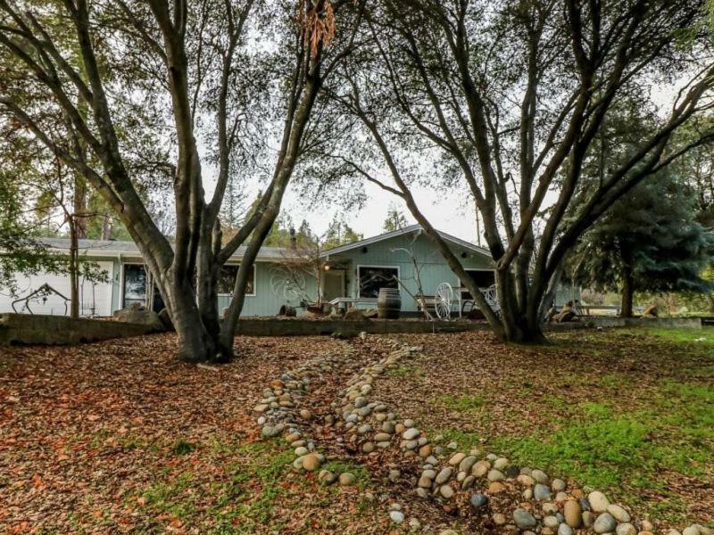 Kin House Guest Suite Oakhurst Exterior foto